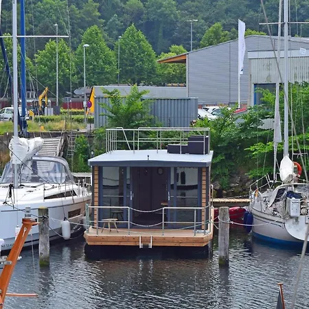 Hausboot Leni, Flensburg, Cleaning Included *
